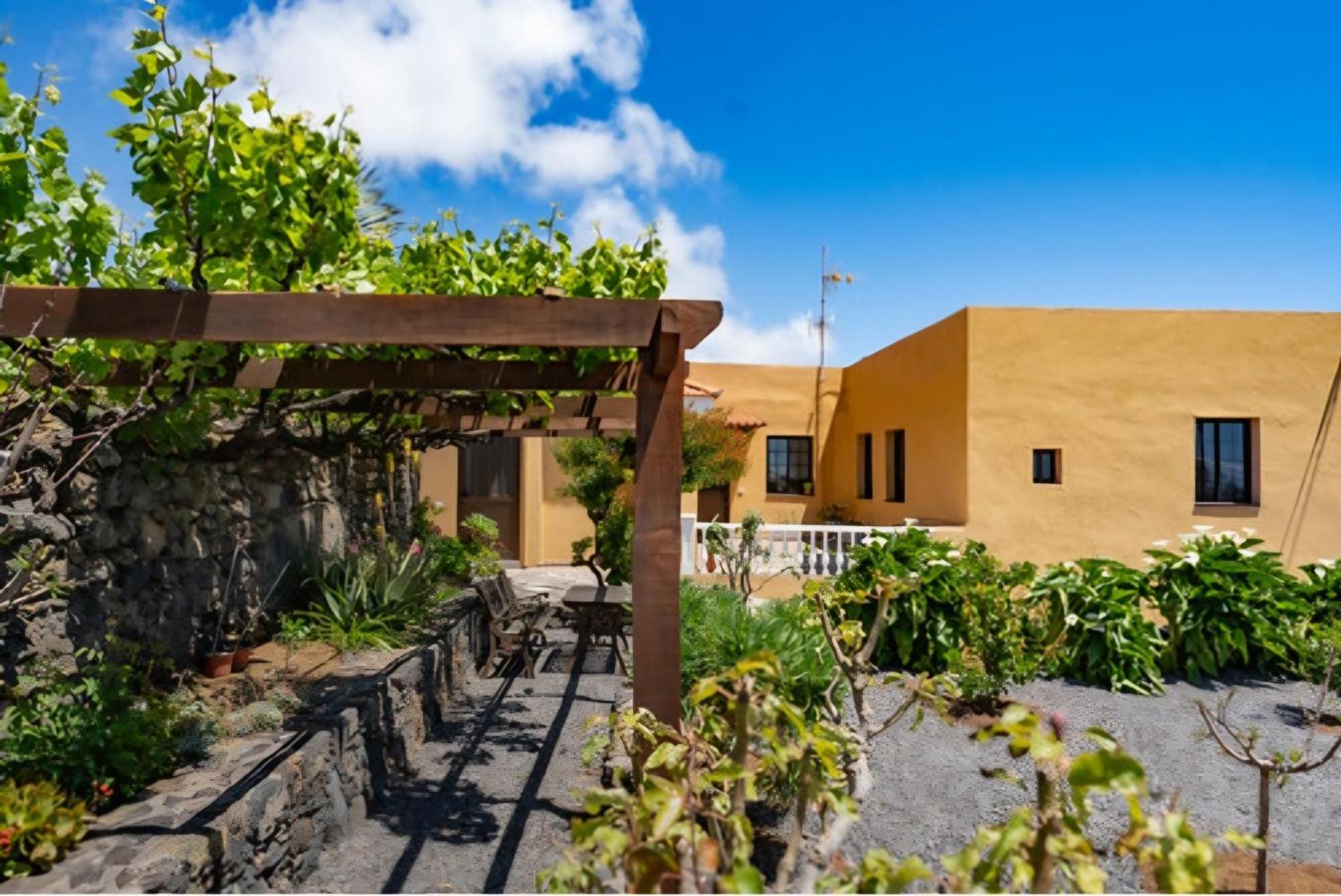 Casa Esteban Y Facunda Valverde  Esterno foto