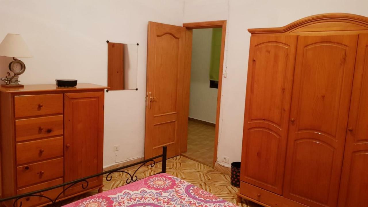 Casa Esteban Y Facunda Valverde  Esterno foto